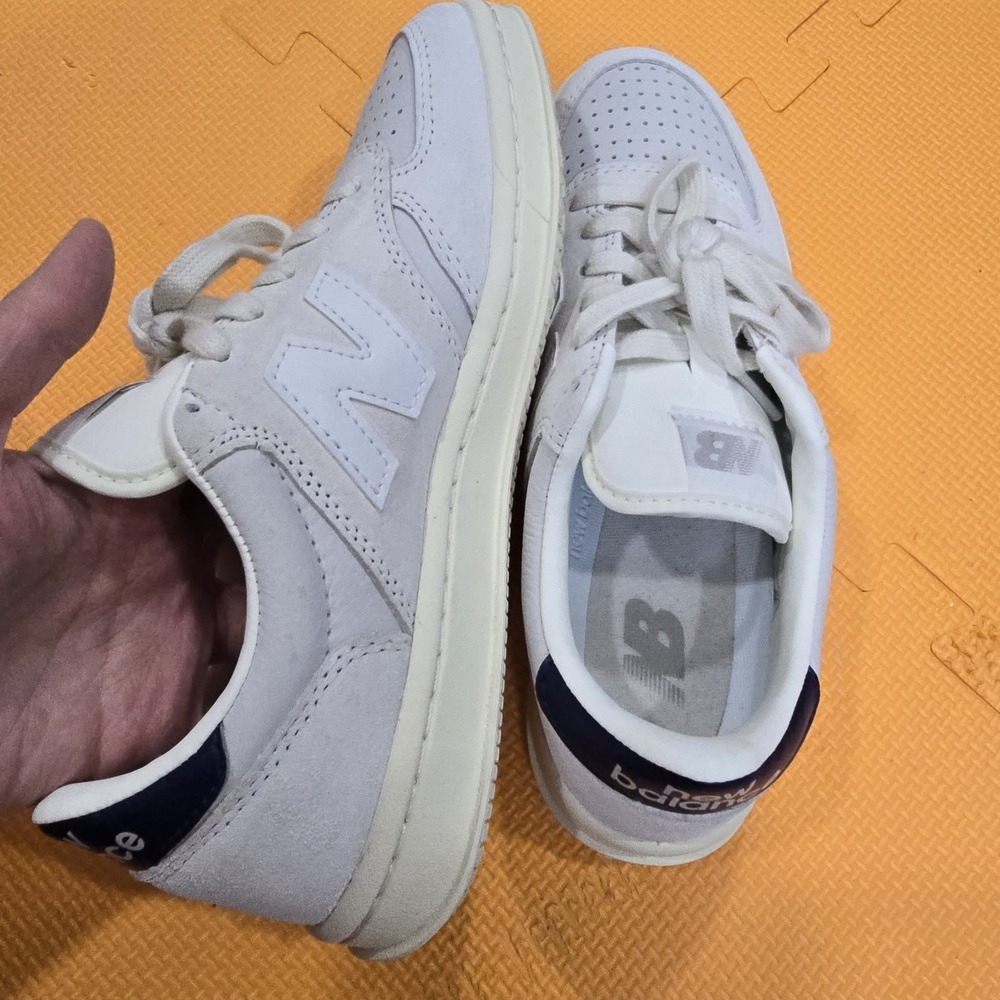 New Balance CT50ONAV Men's Heritage Court Low-Top Sneakers - White/Navy - Size 6